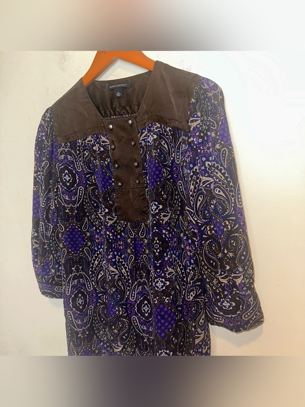 Banana Republic 100% Silk Blouse Womens XL Paisley Bohemian Pirate Gypsy Brown